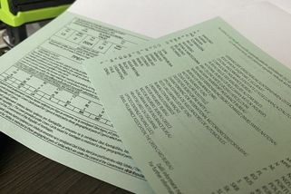 200 tisíc řidičů neplní stanovenou povinnost, často o ní ani netuší. I vy? Neznalost neomlouvá, kdo včas nezaplatí, přijde o 8 500 Kč